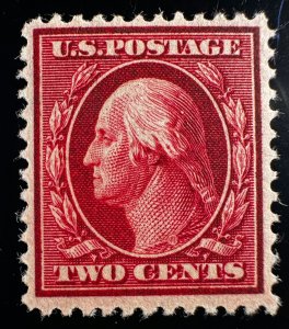 US Scott #375b Lake of 1910 deep rich color, extremely fine OG Mint, No Hinge