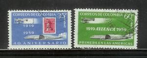 Colombia C347-C348 Set U Stamps on Stamps (A)