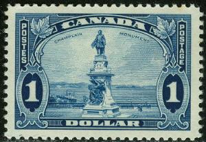 Canada # 227 Mint VF+ VLH just touched Cat $ 100