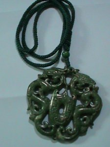 ​CHINA GREEM JADE: HAND CRAFT ON BOTH SIDE PENDANT DOUBLE DRAGON PLAYING PEAL