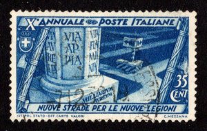 Italy Scott 296 Mint never hinged.