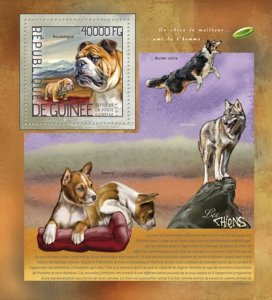 GUINEA - 2014 - Dogs - Perf Souv Sheet - Mint Never Hinged