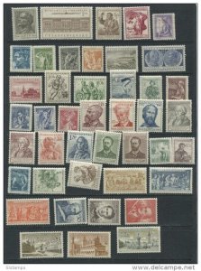 Czechoslovakia  1954 Mi 844-888+Block 15  MNH Complete Year (-1 stamp) Cv 95 eur