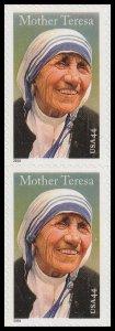 US 4475 Mother Teresa 44c vert pair MNH 2010