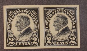 Scott 611 - 2 Cents Harding - MNH - Imperf Pair - SCV - $20.00