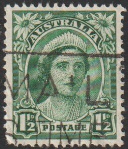 Australia SC# 192 - (1.5p) - Queen Elizabeth, green, pf 15x14 - Used single