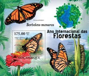MOZAMBIQUE 2011 SHEET INTERNATIONAL YEAR OF FORESTS MONARCH BUTTERFLIES INSECTS