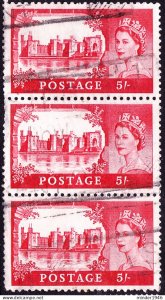 GREAT BRITAIN 1959 QEII 5sh x 3 Vertical Strip Rose-Carmine, Caernarvon Castl...