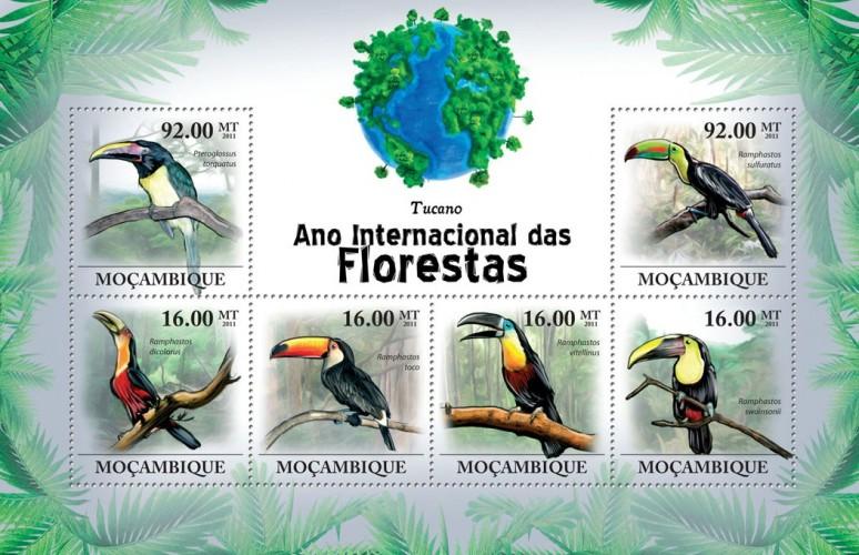 MOZAMBIQUE 2011 SHEET INTERNATIONAL YEAR OF FORESTS TOUCANS BIRDS