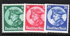 GERMANY Sc 398-400 MNH ISSUE OF 1933 - POTSDAM DAY - FREDERICK THE GREAT