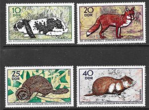 EAST GERMANY DDR 1970 Mammals Fur Auction Set Sc 1172-1175 MNH