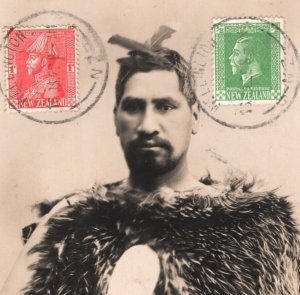 NEW ZEALAND Postcard *MAORI CHIEF* Real Photo KGV VIEW-SIDE Ethnic 1922 MA599