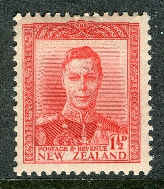 NEW ZEALAND; 1938-44 early GVI issue Mint hinged 1.5d. value