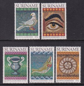 Suriname B299-B303 MNH VF