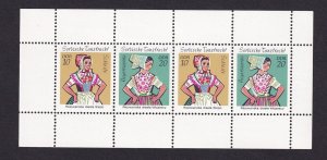 German Democratic Republic  DDR  #1297d  MNH 1971  booklet pane dance costumes