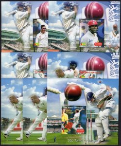 Sao Tome & Principe 2004 FAMOUS CRICKET PLAYERS s/s Perforated Mint (NH)