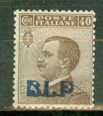 Italy B13 mint CV $170