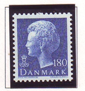 Denmark Sc 639 1980 180 ore ultramarine Queeen Margrethe stamp mint NH