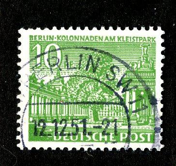 GERMANY - BERLIN  9N47 USED  BIN $.35