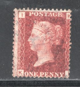 Great Britain 33, Plate #195   F/VF, Used, CV $11.00 ....  2481118