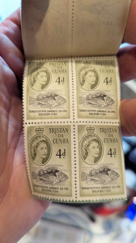 [TRISTAN DE CUHNA] 1957 ½d-4d Booklet SB3 (MNH)