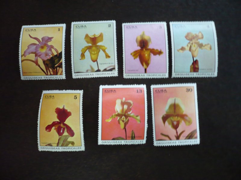 Stamps - Cuba - Scott# 1677-1683 - Mint Hinged Set of 7 Stamps