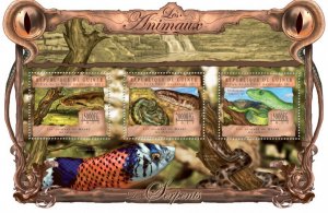 GUINEA - 2013 - Animals, Snakes  - Perf 3v Sheet - Mint Never Hinged