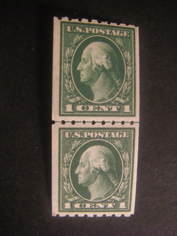 Scott 410, 1c Washington vertical coil, MNH LINE PAIR, Nice Early Coil, CV $65