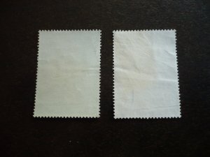 Stamps - Great Britain - Scott# MH170, MH175 - Used Part Set of 2 Machin Stamps