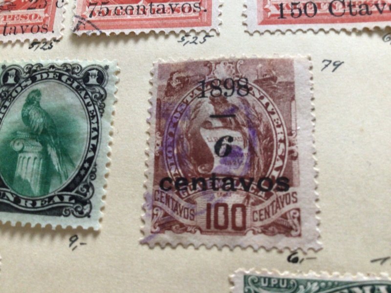 Guatemala vintage stamps  Ref 62351 