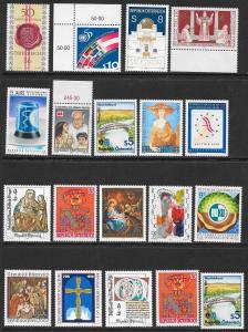 AUSTRIA (241) almost all Mint Never Hinged Stamps Tons of Cat Value!!