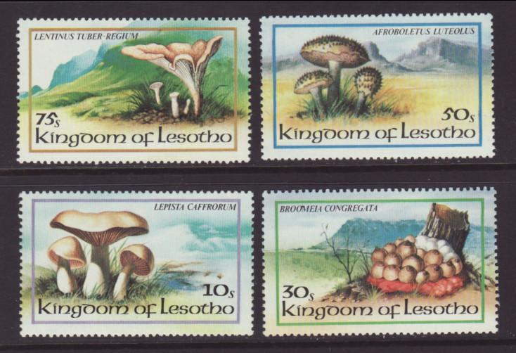 Lesotho Mushrooms 390-393 MNH VF