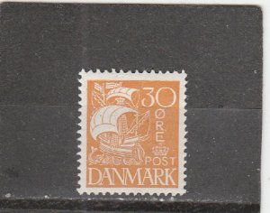 Denmark  Scott#  195  MH  (1927 Caravel)