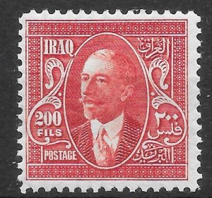 IRAQ SG152 1932 200f SCARLET MTD MINT 