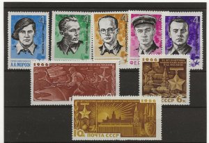 Russia 1966 WW II two sets, Heroes & Battle of Moscow sg.3292-6 & 3366-8   MNH