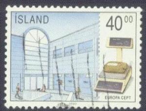 ICELAND 699 USED 1990 EUROPA