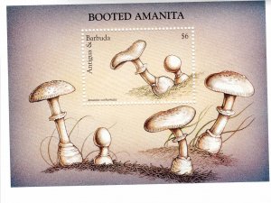 Barbuda + Antigua 1997 Mushrooms Booted Amanita MNH Minisheet Souvenir