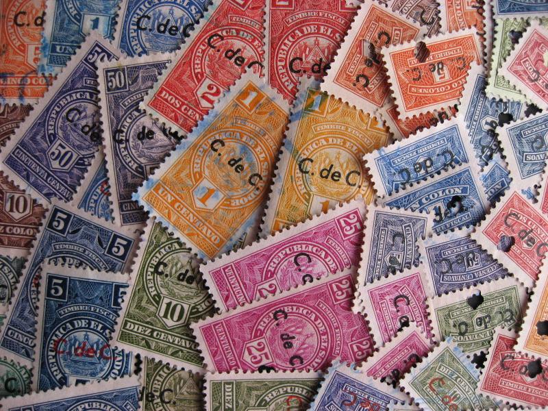 EL SALVADOR Revenues 52 different, an interesting group of old revenues!