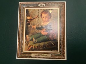 ICOLLECTZONE NIue B8-11 VF NH Year of the Child Semi Postal Set