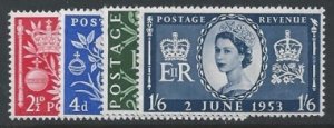 GB 1953 Coronation. SG 532-535. Mounted Mint