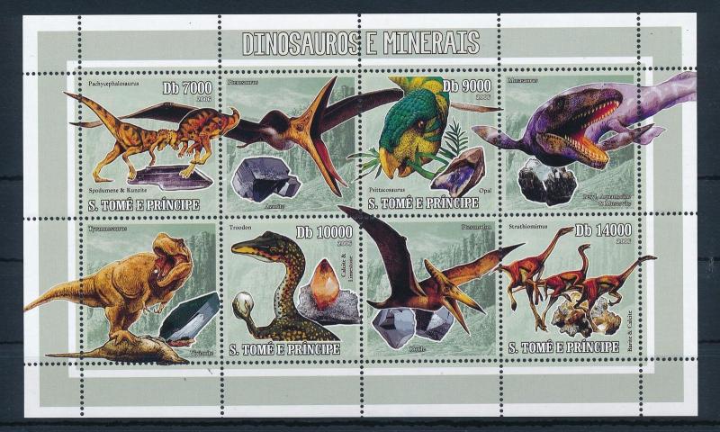 [34794] Sao Tome & Principe 2006 Pre Historic Animal Minerals Dinosaurs MNH S/S