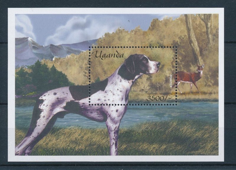 [26121] Uganda 2001 Pets dogs English Pointer Souvenir sheet MNH