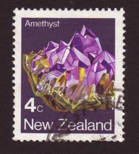 New Zealand 1982 Sc#758, SG#1280 4c Purple Amethyst, Gems USED-Good-NH.