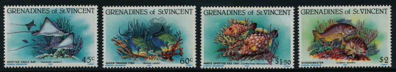 St Vincent Grenadines 399-402 MNH Marine Life, Ray, Trigger Fish