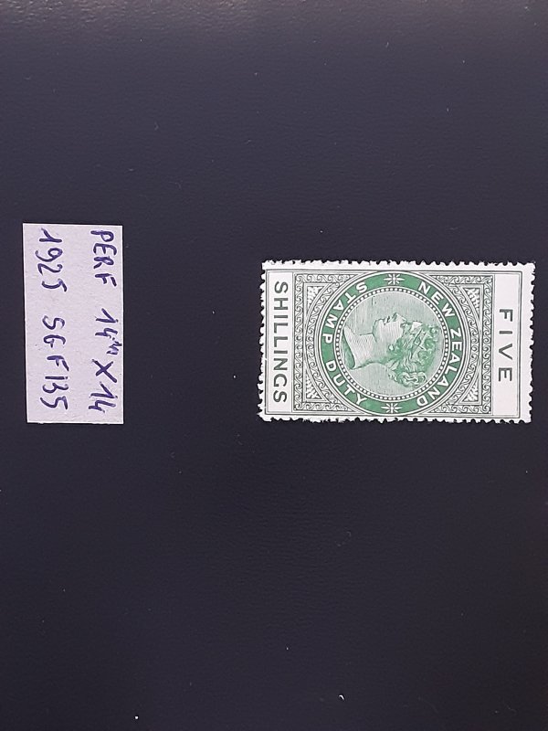 Stamps duty mint    2 shillings/1pound  SG value 4600£