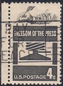 1119 4 cents SUPERB LOGO Freedom of Press Stamp used EGRADED VF-XF 85