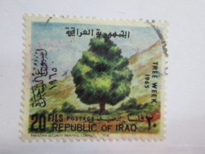 Iraq #368  used   2018 SCV = $0.30