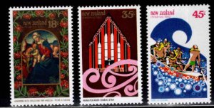 New Zealand Scott 752-754 MNH** Christmas stamp set 1982