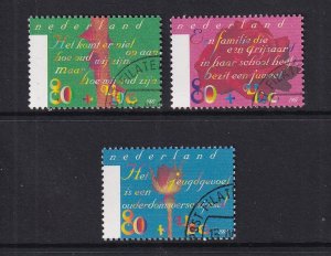 Netherlands #B698-B700  cancelled  1994  roses . senior citizens