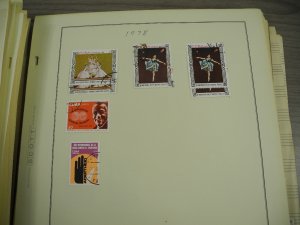 CUBA, 100s & 100s of Stamps mostly hinged on Scott pages